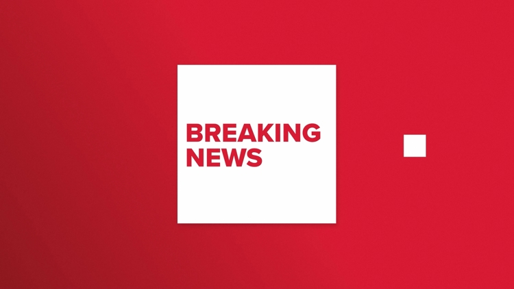 Overturned 18-wheeler blocks inbound lanes of East Freeway near Eastex Freeway | Alternate routes — KHOU 11 (Houston), League City Community news